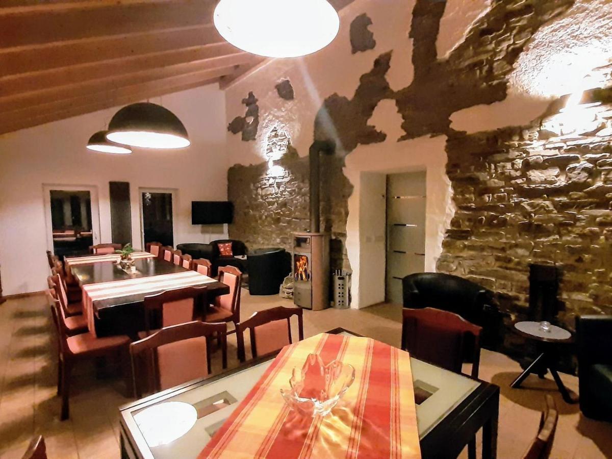 Suedeifel Ferienhaeuser Christian Faust Villa Zweifelscheid Eksteriør bilde